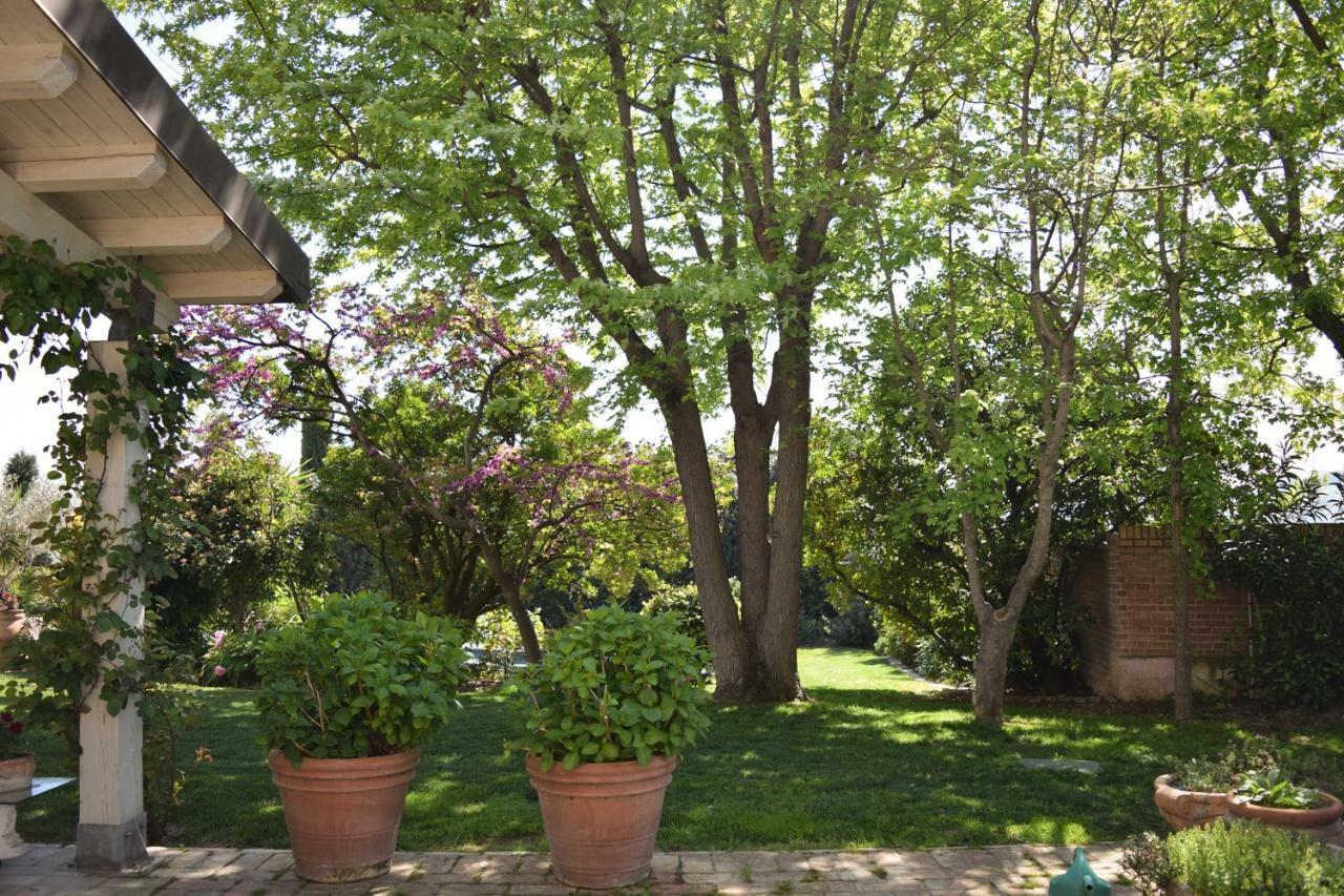 B&B Villa Fioreconero Montacuto Exterior photo